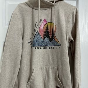 Alaska Chicks Co. XL sweatshirt.